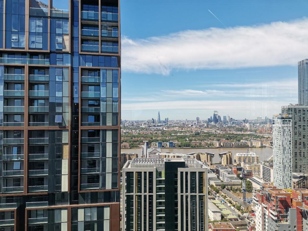 Charles Hope Canary Wharf South Quay Londres Exterior foto